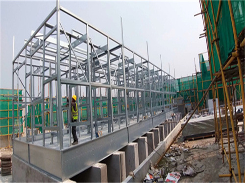 深圳閉式冷卻塔如何解決水分布問題(深圳閉式冷卻塔