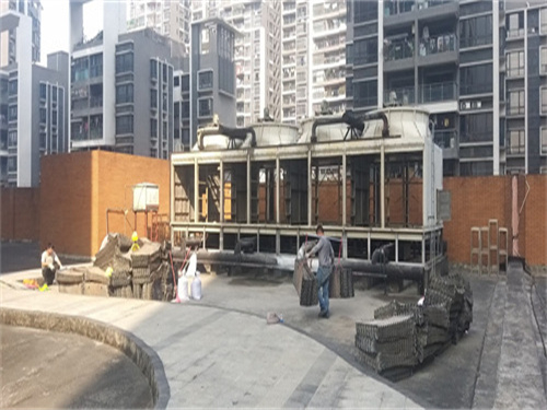 廣東冷卻塔廠家如何解決玻璃鋼冷卻塔防凍的方法(廣東玻璃鋼<font color='red'>閉式冷卻塔</font>定做)