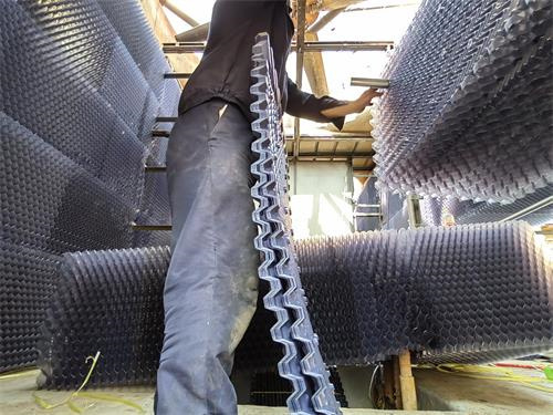 閉式冷卻塔使用環境需要注意的要求有哪些？？(閉式冷卻