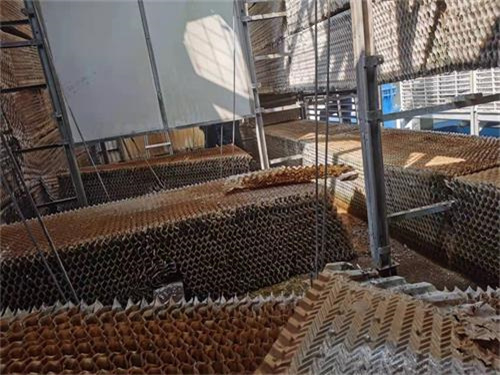 使用工業冷卻塔時一定要加強管理