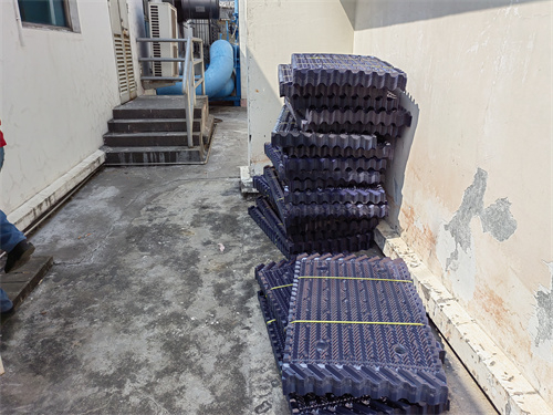 開式（濕式）冷卻塔工作原理(濕式系統是開式還是閉式)