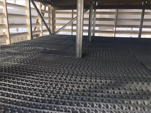 工業冷卻塔的正確清洗步驟