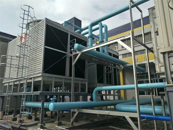 如何正確選擇冷卻塔及冷卻塔選型注意事項(<font color='red'>冷卻塔填料</font>凝固怎么拆除)